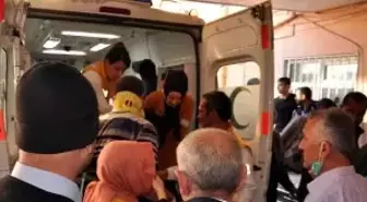 Servis Minibüsü Devrildi 9'u Öğretmen 10 Yaralı Var