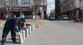 Kırklareli Vilayet Meydanı'nda Refüj Çalışması