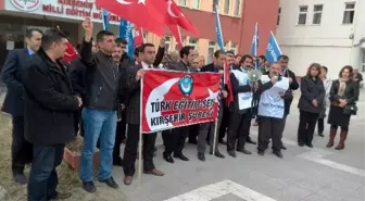 Türk Eğitim-Sen MEB Yasa Tasarısını Protesto Etti