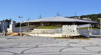 İbrahim Sözen Gençlik Merkezi Açıldı