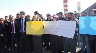 Kaleönü Mahallesi Sakinleri Beton Santraline Tepki Gösterdi