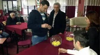 Eşme Kemerkent Toplu Konutlarında Kura Heyecanı