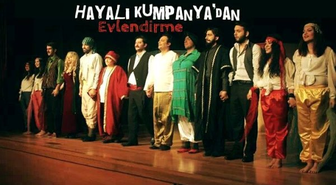 Hayali Kumpanya'dan Komik Bir 'Evlendirme'