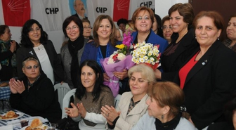 CHP'li Pektaş: 'Kadınlar Seçilecek, İzmir Değişecek'