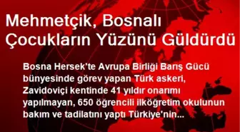 Mehmetçik, Bosnalı Çocukların Yüzünü Güldürdü