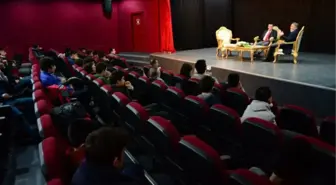 Efsane Futbolcu Derbi Hatıralarını Ümraniye'de Konuştu