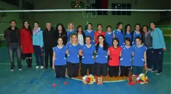 Voleybol Turnuvası Başlıyor