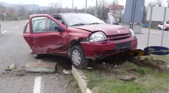 Zonguldak'ta Trafik Kazası: 3 Yaralı