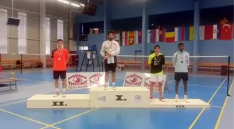 Milli Badmintoncu Macaristan'dan Şampiyon Döndü
