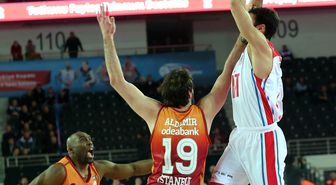 Tofaş: 67 Galatasaray Liv Hospital: 60
