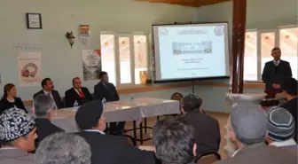 Afyonkarahisarlı Çiftçilere Üretim Arttırmak İçin Tarımla İlgili Seminer Verildi