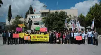 Demre'de Öğretmenler Bir Gün İş Bıraktı