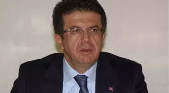 Ekonomi Bakanı Zeybekci Manisa