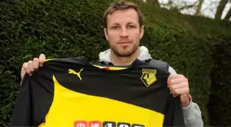 Lucas Neill Watford'la Anlaştı