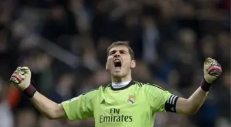 Casillas'ın Rekoruna Huntelaar Darbesi