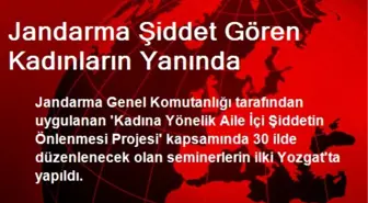 Jandarma Şiddet Gören Kadınların Yanında