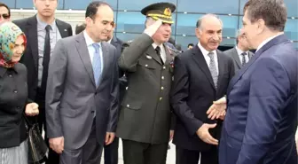 Şanlıurfa'nın Yeni Valisi İzzettin Küçük, Görevine Başladı