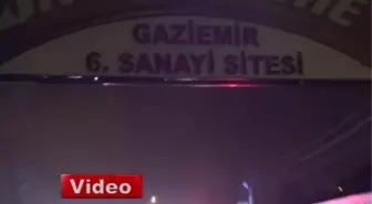 İzmir'de Askeri Araca Saldırı