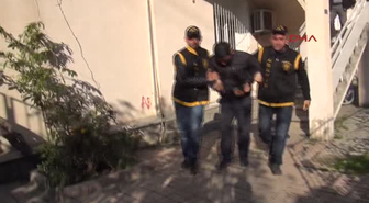Kasa Hırsızını Parmak İzi Yakalattı