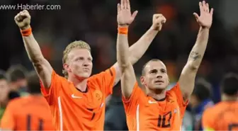 Sneijder ve Kuyt'a Milli Davet