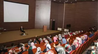 'Endülüs'ün İslam Tarihindeki Yeri' Semineri Verildi