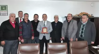 Sanayi Sitesinden Başkan Kadir Kara'ya Teşekkür Plaketi