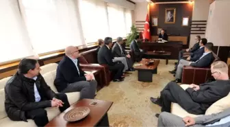 Uşak Valisi Seddar Yavuz'a Hayırlı Olsun Ziyaretleri Sürüyor