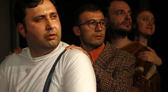 Fehmi Karaarslan'ın Yeni Oyunu Incongnito Sahnede