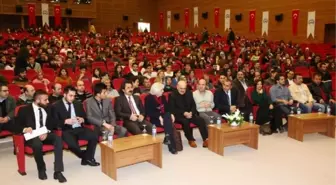 Banu Avar Aksaray'da Konferans Verdi