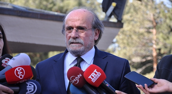 Ertuğrul Kürkçü: Herkes Ayağını Denk Alsın