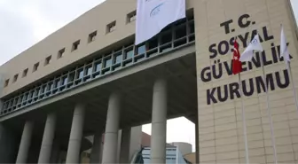 SGK'da Bir Haftada 10 İl Müdürü Görevden Alındı