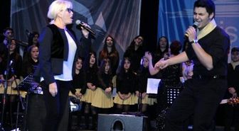 Ajda Pekkan Sevenlerini Coşturdu