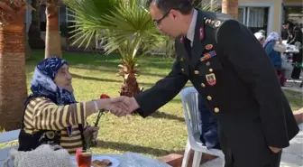 Alpay Kanat'tan Huzurevine Ziyaret