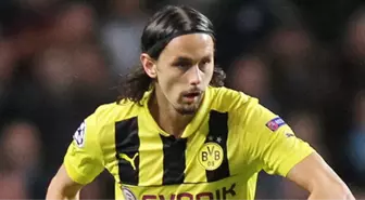 Borussia Dortmund'un Stoperi Subotic Sahalara Dönüyor