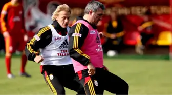 Hagi, 'En İyi 10 Numaralar' Listesinde İlk 10'da