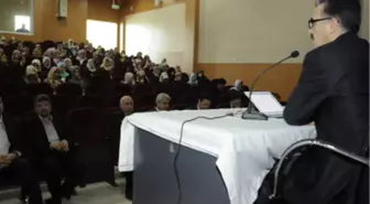 'İslam Medeniyeti ve Sahabe-i Kiram Nesli' Konferansı