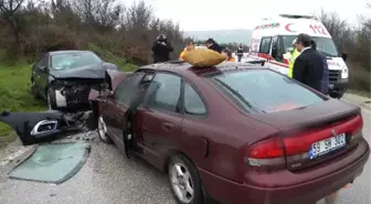 Sağlık Bakanı'nın Konvoyunda Kaza