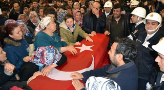 Şehitlerin Cenazeleri Geldi Feryatlar Yükseldi