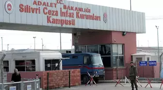 Tahliye Edilen Emekli Korgeneral Eröz Silivri'den Ayrıldı