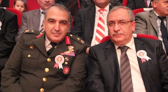 Mehmet Akif Ersoy Saygı ile Anıldı