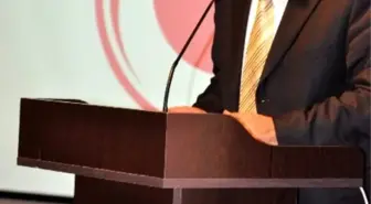 Bolu'da, 'Gençlerin Gözünden Cengiz Aytmatov' Paneli