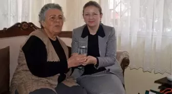 AK Parti Kadın Kolları, Şehit ve Gazi Ailelerini Ziyaret Etti