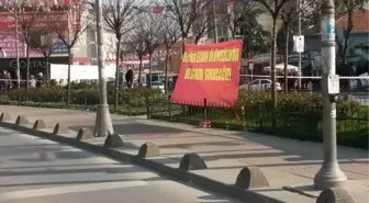 Berkin Elvan Pankartına Bağlı Paket Paniğe Neden Oldu