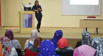 Kadınlara 'Aile İçi İletişim' Semineri