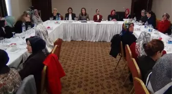 AK Parti Kadın Kolları İstişare Toplantısı Yaptı