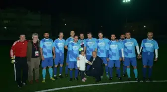 Çiğli'de İpek Nostalji Futbol Turnuvası Sona Erdi