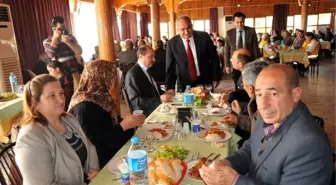 Erdemli Belediyesi'nden Şehit ve Gazi Ailelerine Yemek