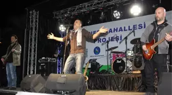 Haluk Levent'ten Urla'da Anlamlı Konser