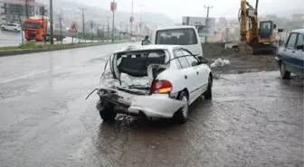 Karadeniz Ereğli'de Trafik Kazaları: 2 Yaralı