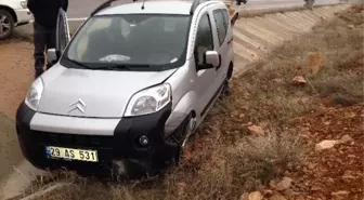 Kelkit'te Trafik Kazası: 5 Yaralı